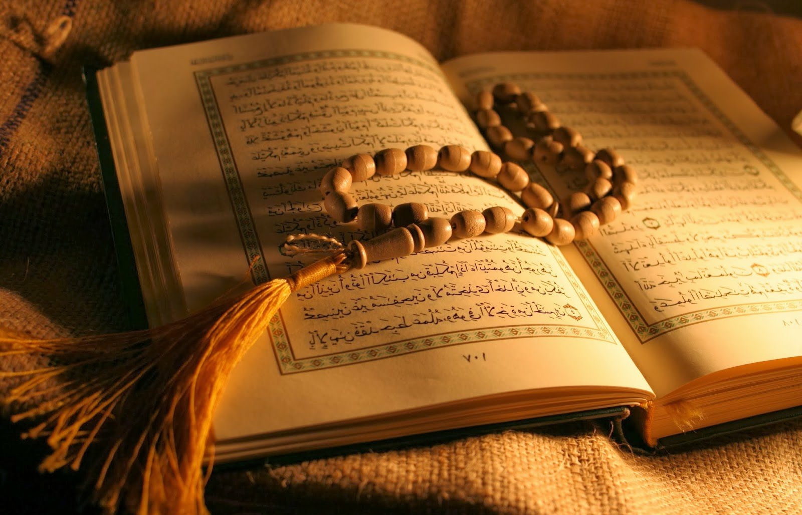 1712201565-Gambar-Al-Quran-8