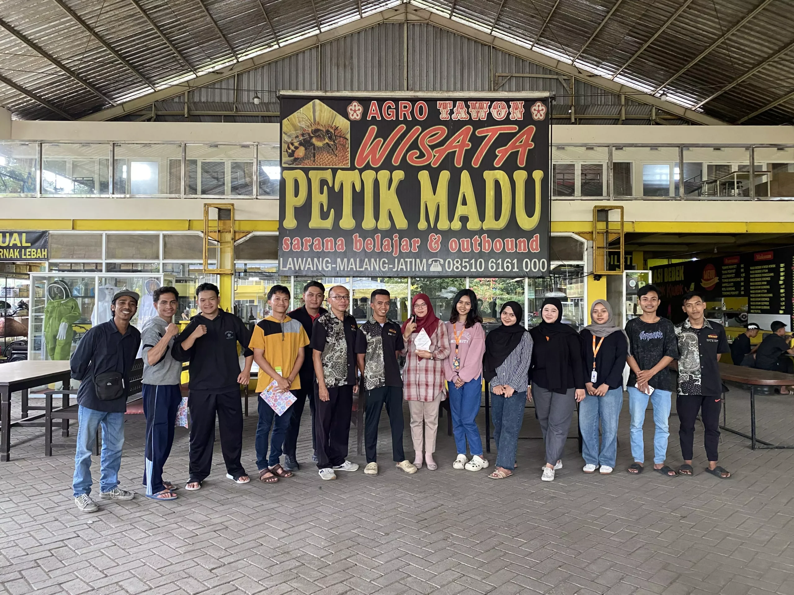 Octavision sukses gelar rangkaian event Honey Get Wild di Wisata Petik Madu