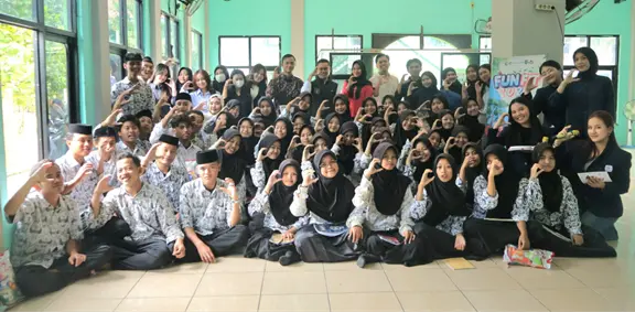 Puluhan Pelajar